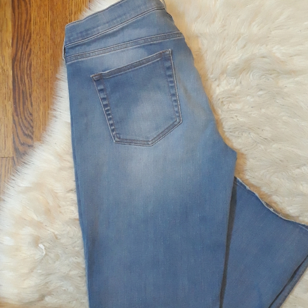 Jeans - Picture 4 of 5
